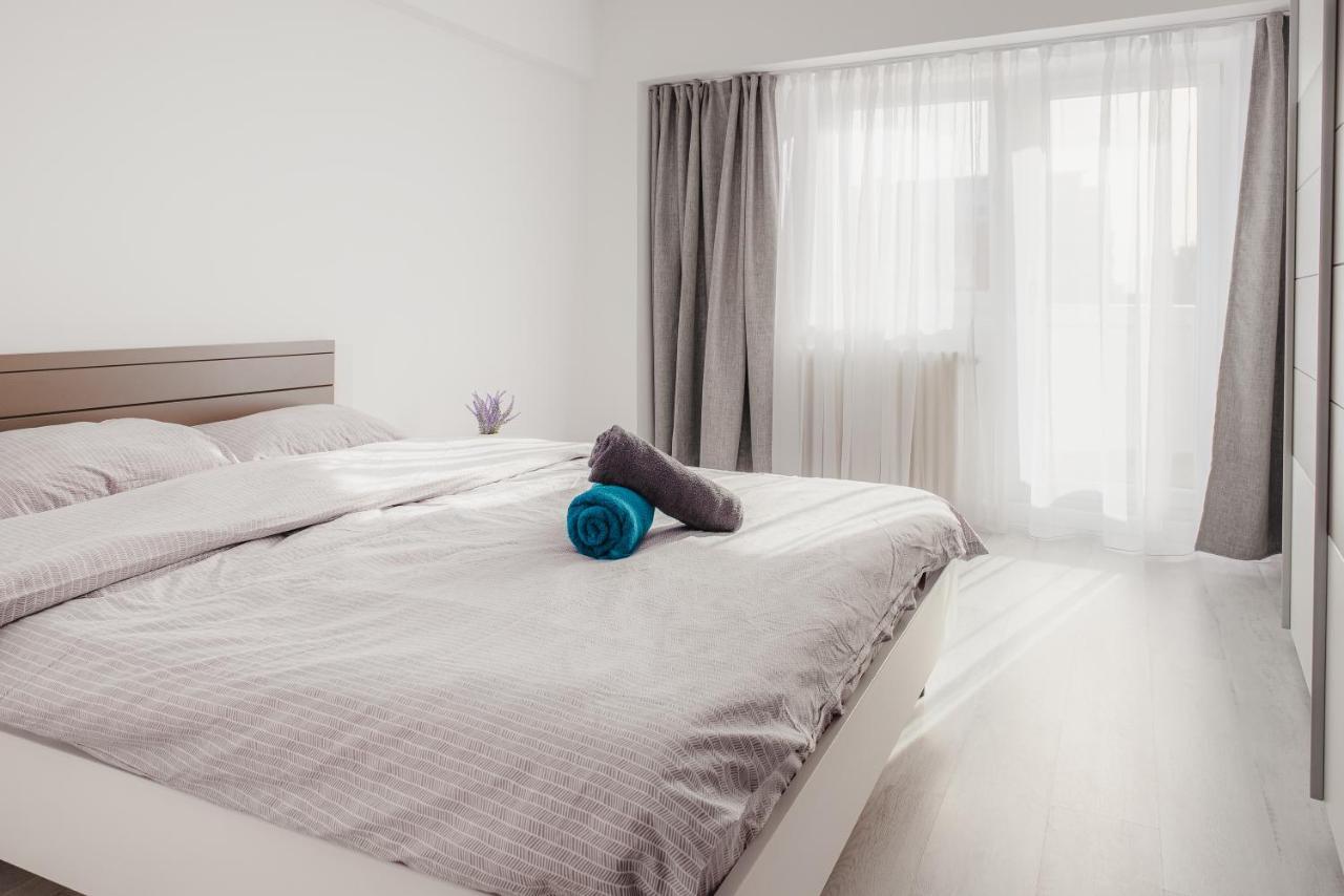 Apartament 2 Camere, Decomandat, In Zona Centrala Bucureşti Ngoại thất bức ảnh