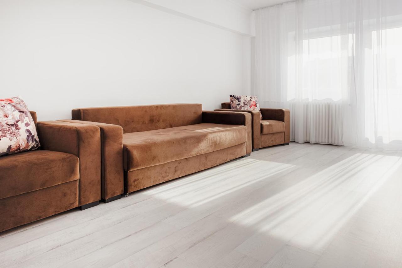 Apartament 2 Camere, Decomandat, In Zona Centrala Bucureşti Ngoại thất bức ảnh